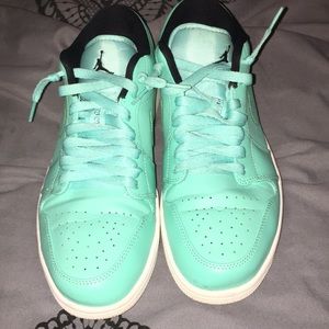 jordan low 1
